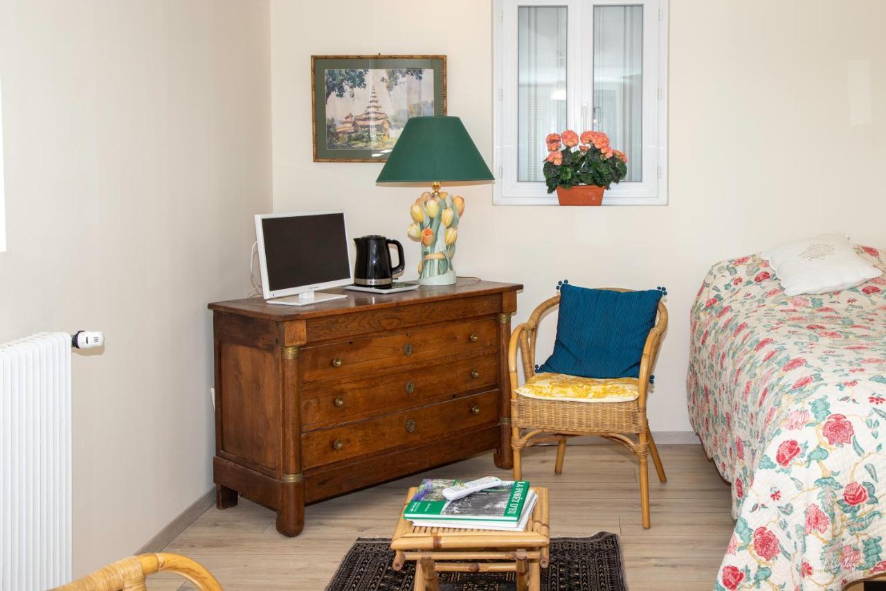 Villa Marguerite 65 Rue Legout Lesage 76260 Ponts Et Marais Exterior foto